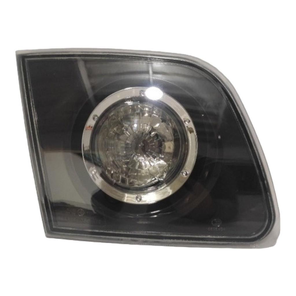 STOP  MALETA IZQ. MAZDA 3 SEDAN 04-09
