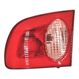 [212-1317R-A] STOP MALETA DER. COROLLA 99-02